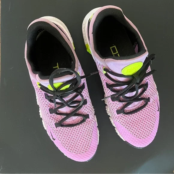 Nike Metcon Free Womens - Picture 2 of 4